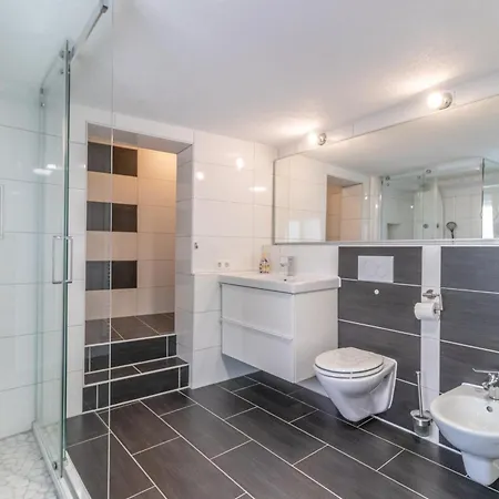 Apartamento Unique: Modernes 2 Zi. In Der Naehe Von Mercedes Mit Netflix Böblingen